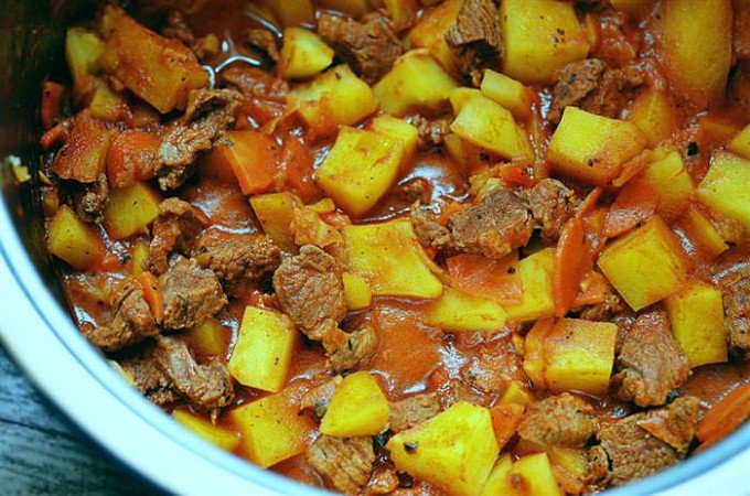 14 рецептів соковитою і мякою яловичини в духовці