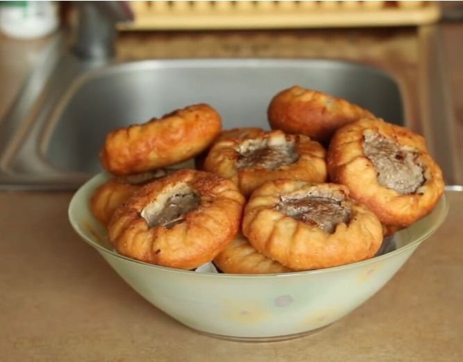 Беляши с мясом — Очень вкусные домашние рецепты на сковороде