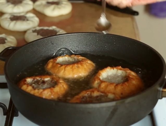 Беляши с мясом — Очень вкусные домашние рецепты на сковороде