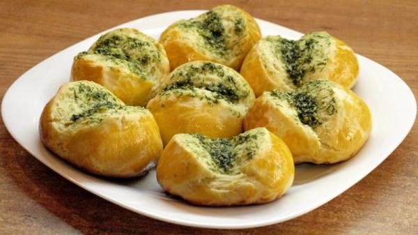 6 Простих Рецептів Смачних Часникових Булочок – Спечіть Легко!