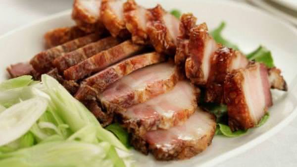 Домашнє копчене сало в цибулинні найсмачніший рецепт