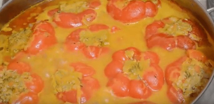 Фаршированный перец в томатном соусе - рецепт в мультиварке