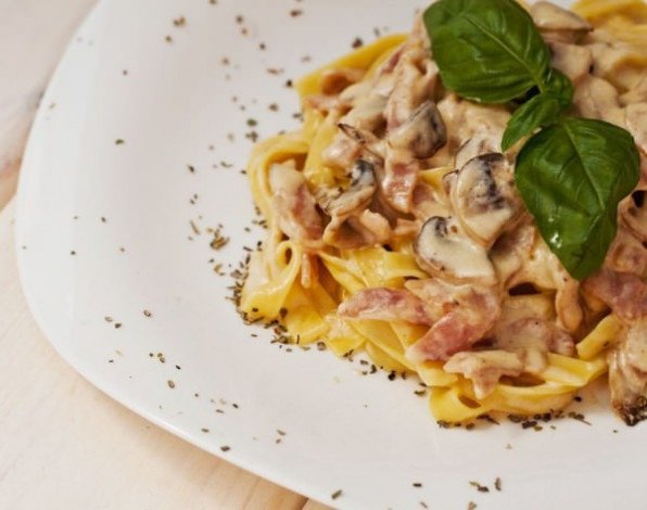 Фетучіні (фетучине) з грибами – 6 рецептів приготування