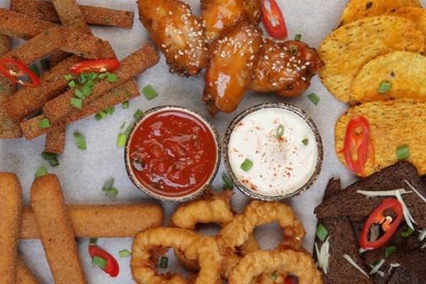 Хрусткі цибульні кільця в клярі — 7 шикарних рецептів!