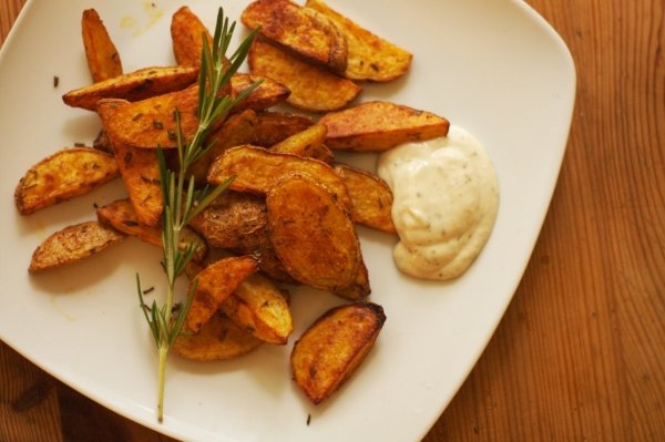 Картопля по-селянськи в мультиварці – 6 рецептів приготування