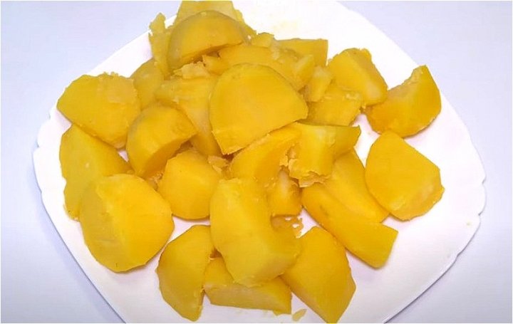 Картопляні котлети: 7 покрокових рецептів