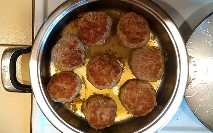 Картопляні котлети: 7 покрокових рецептів