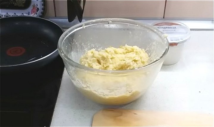 Картопляні котлети: 7 покрокових рецептів