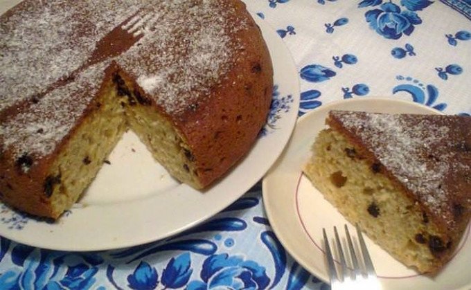 Кекс Столичний з родзинками — рецепти приготування