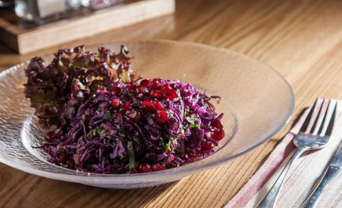 Корисний та смачний овочевий салат