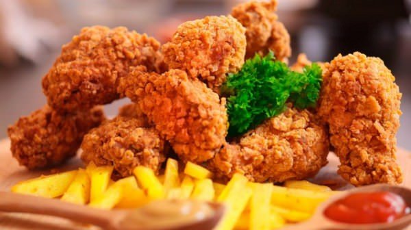 5 домашніх рецептів крилець, як в KFC: готуйте смачно та швидко