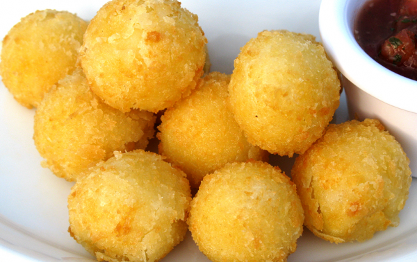 Кульки з сиру – 6 швидких і смачних рецептів приготування