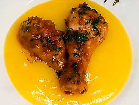 Курка по-єврейськи рецепт з цибулею та содою покроково