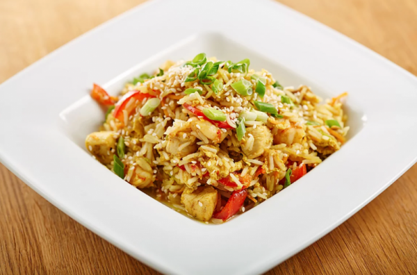 Куряча грудка з овочами – 5 рецептів, як смачно приготувати курку