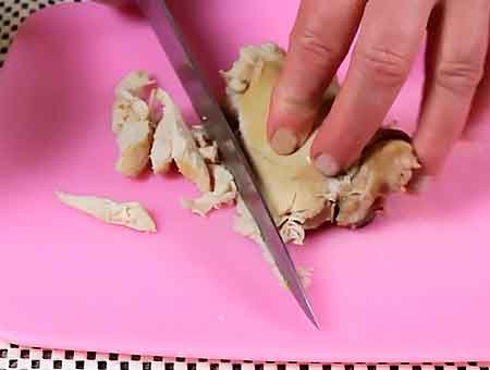 Курячий суп з яйцем та картоплею