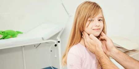 Лімфаденопатія шийних лімфовузлів – причини, симптоми та діагностика