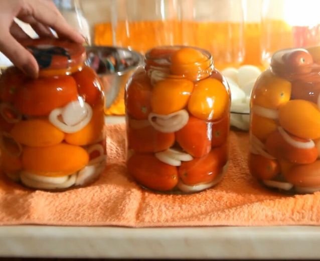 Маринованные помидоры на зиму: Рецепты очень вкусных и сладких помидоров