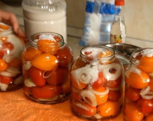 Маринованные помидоры на зиму: Рецепты очень вкусных и сладких помидоров