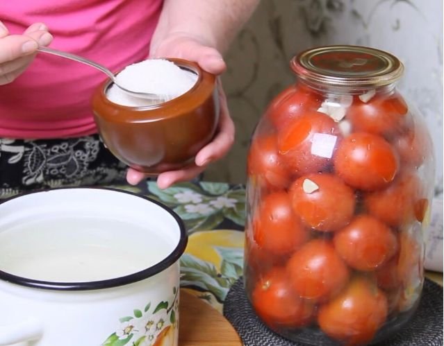 Маринованные помидоры на зиму: Рецепты очень вкусных и сладких помидоров