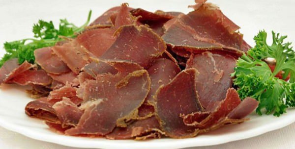 М’ясні чіпси – 7 рецептів, як зробити в домашніх умовах