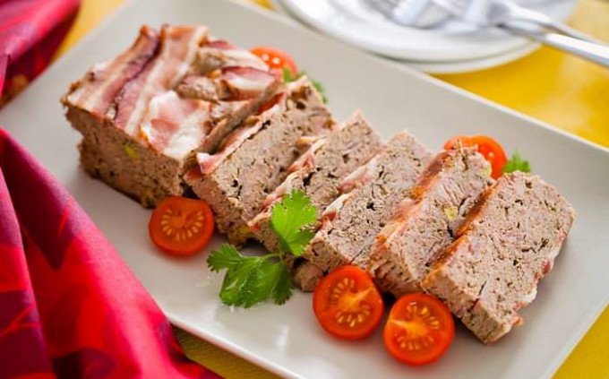 Мясні страви на великдень — смачні рецепти приготування
