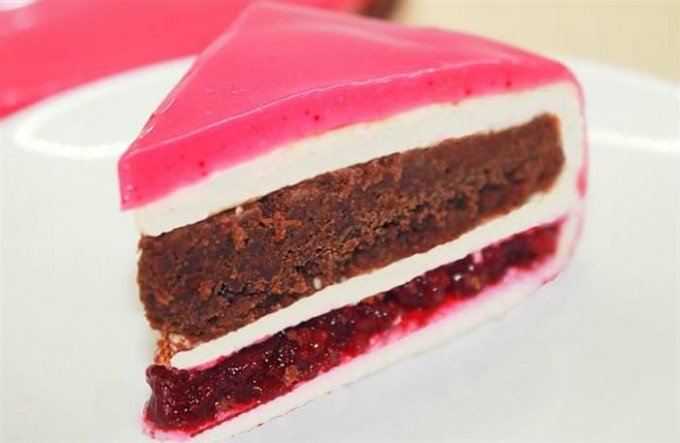 Ніжний муссовый торт — самий легкий десерт!