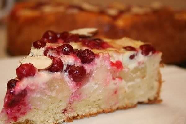 Ніжний пиріг з сиром і яблуками за 20 хвилин!