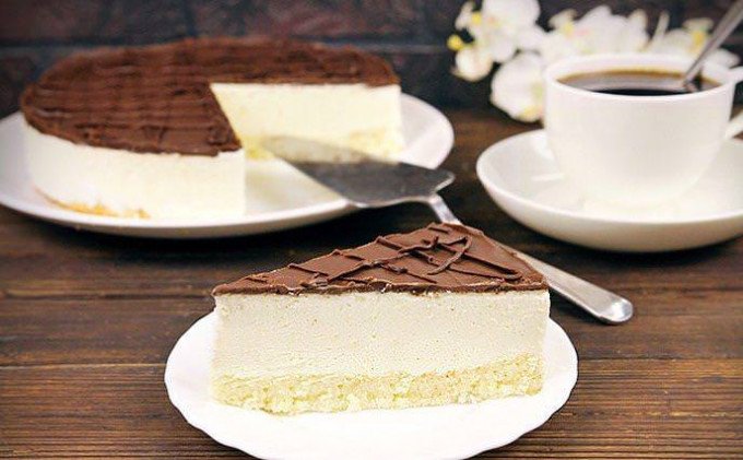 Ніжний торт Пташине молоко — улюблений десерт всіх поколінь!