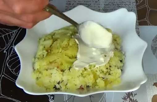 Оселедець під шубою шарами — Класичний рецепт з послідовністю