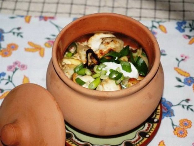 Пельмені в горщиках: 9 дивовижних страв