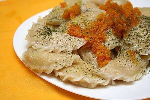 Пельмені з редькою: 5 смачних рецептів