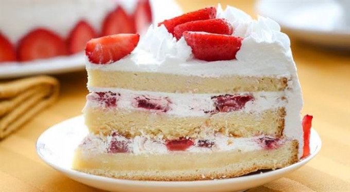 Повітряний і мякий лимонний торт — кращий цитрусовий десерт!