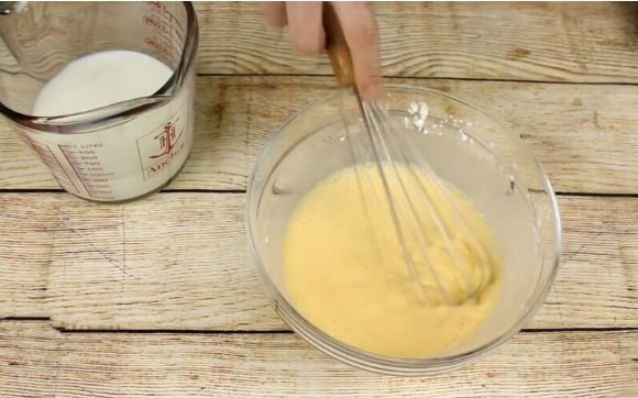 Профитроли в домашних условиях — 10 пошаговых рецептов с разной начинкой 