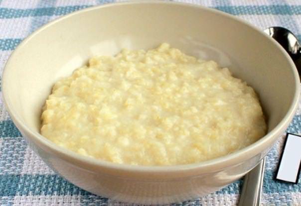 Пшоняна каша на молоці: 5 ідеальних смаків