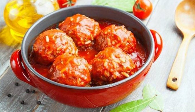 Підлива для котлет — 7 кращих рецептів!