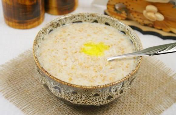 Рисова каша на молоці (рецепт класичний): 6 ідеальних страв