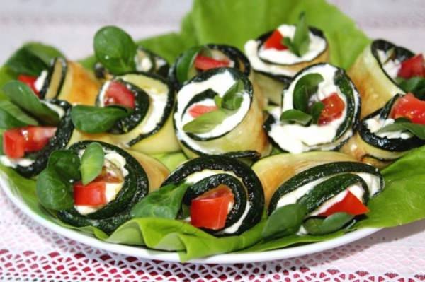 Рулетики з кабачків – 8 дуже смачних рецептів приготування з різними начинками