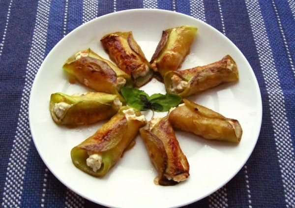 Рулетики з кабачків – 8 дуже смачних рецептів приготування з різними начинками