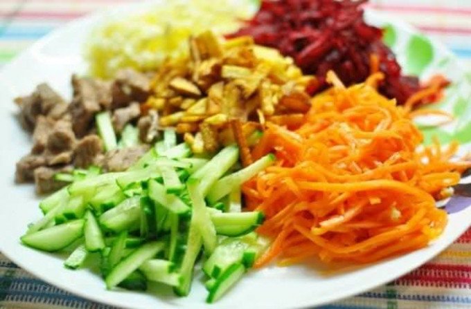 Салат цап у городі — 7 кращих рецептів