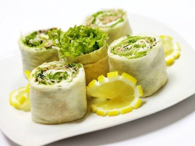 Салат з авокадо і тунцем: 6 дивовижних рецептів