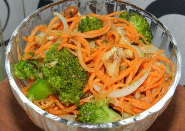 Салат з брокколі – 8 смачних рецептів приготування