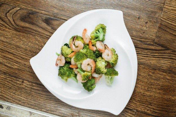 Салат з брокколі – 8 смачних рецептів приготування