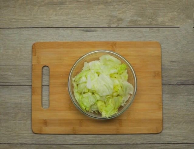 Салат с копченой курицей и ананасами - 9 очень вкусных классических  рецептов 