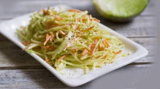 Салат з редьки і моркви — 9 корисних рецептів