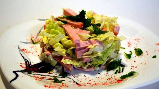 Салат з шинкою і сиром — 12 покрокових рецептів приготування