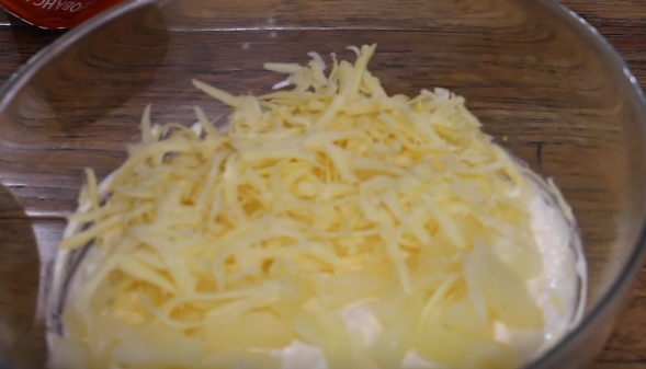 Салаты с куриной грудкой: Топ 9 самых востребованных рецептов