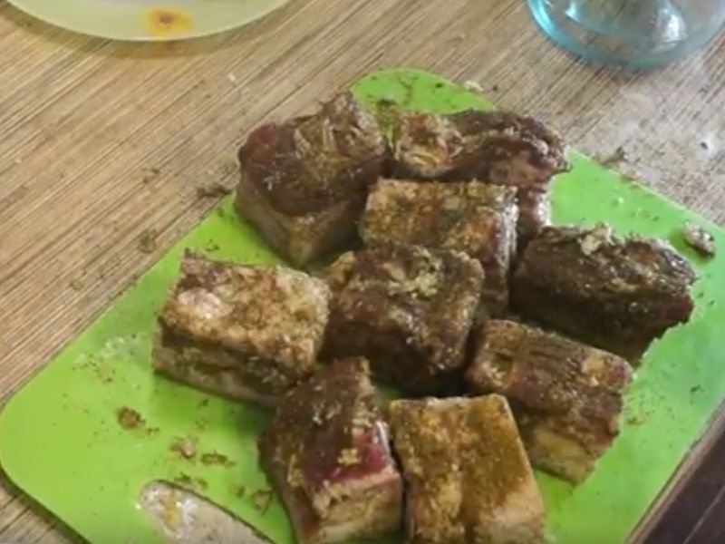 Сало в розсолі — найсмачніші рецепти у банку