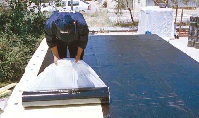 Самоклеюча плівка: характеристика, види, особливості та відгуки