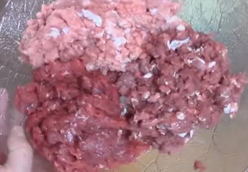 Самса домашняя из слоеного теста с мясом или фаршем. 5 пошаговых рецептов приготовления