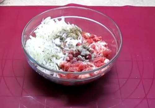 Самса домашняя из слоеного теста с мясом или фаршем. 5 пошаговых рецептов приготовления